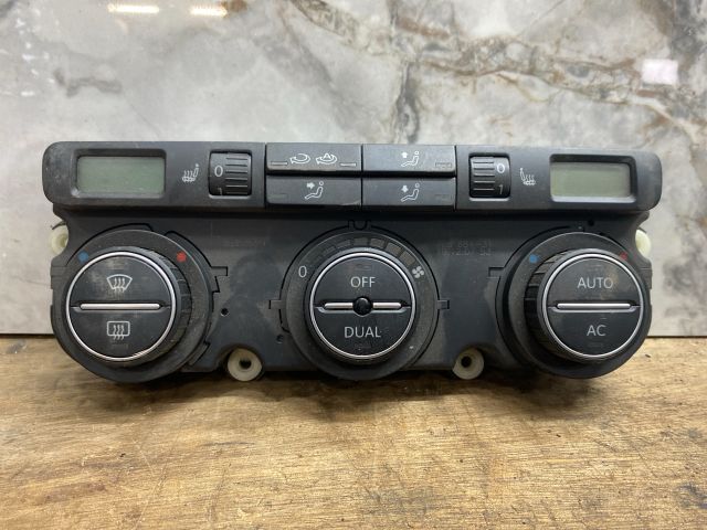 bontott VW GOLF V Fűtéskapcsoló (digit klímás)