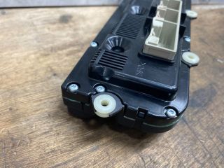 bontott VW GOLF V Fűtéskapcsoló (digit klímás)