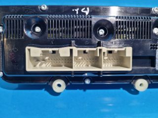 bontott VW GOLF V Fűtéskapcsoló (digit klímás)