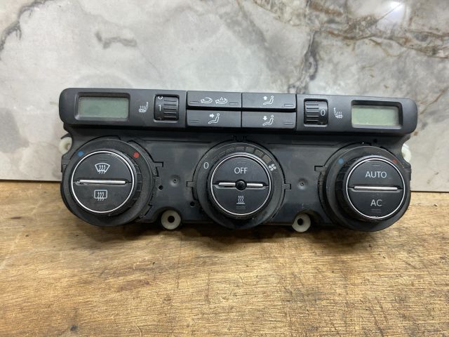 bontott VW GOLF V Fűtéskapcsoló (digit klímás)