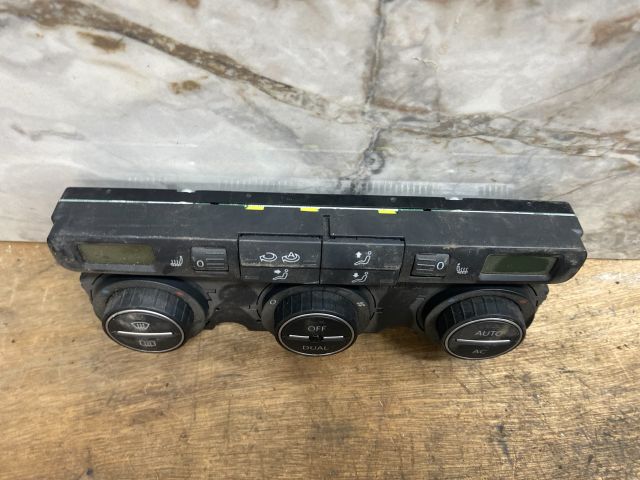 bontott VW GOLF V Fűtéskapcsoló (digit klímás)