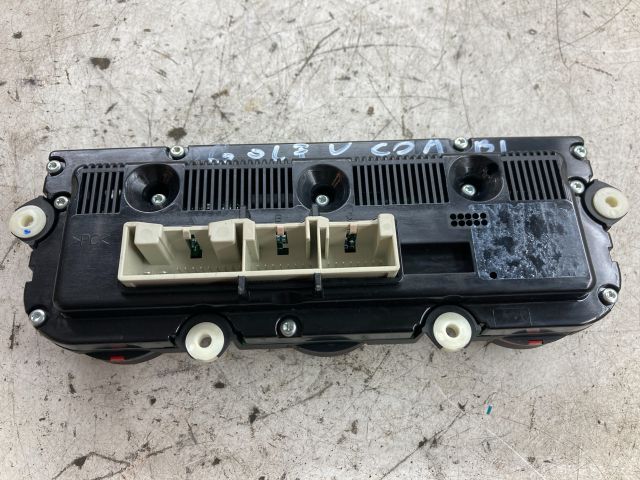 bontott VW GOLF V Fűtéskapcsoló (digit klímás)