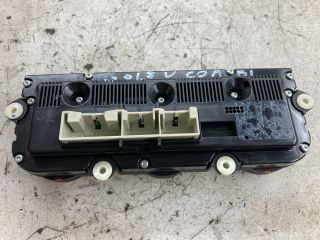 bontott VW GOLF V Fűtéskapcsoló (digit klímás)