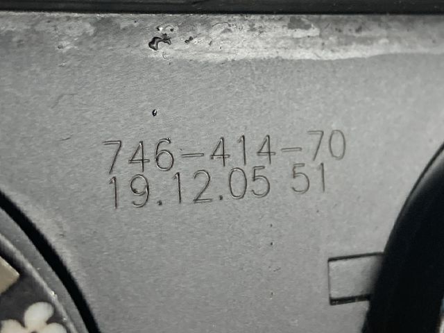 bontott VW GOLF V Fűtéskapcsoló (digit klímás)