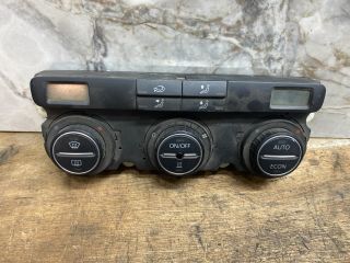 bontott VW GOLF V Fűtéskapcsoló (digit klímás)
