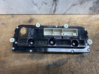 bontott VW GOLF V Fűtéskapcsoló (digit klímás)