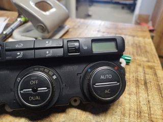bontott VW GOLF V Fűtéskapcsoló (digit klímás)