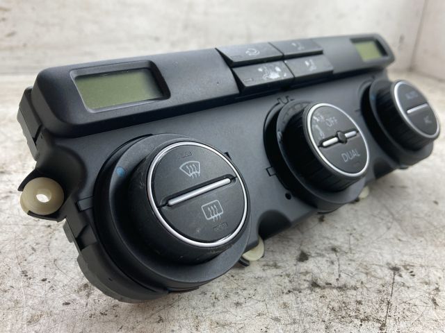 bontott VW GOLF V Fűtéskapcsoló (digit klímás)