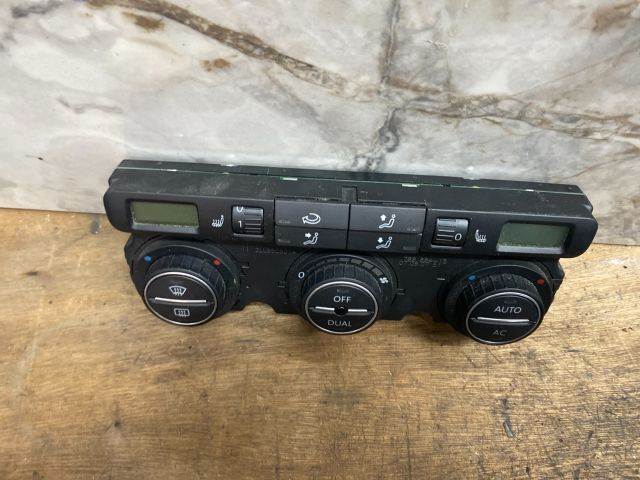 bontott VW GOLF V Fűtéskapcsoló (digit klímás)