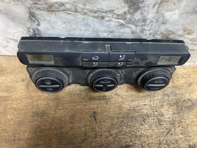 bontott VW GOLF V Fűtéskapcsoló (digit klímás)