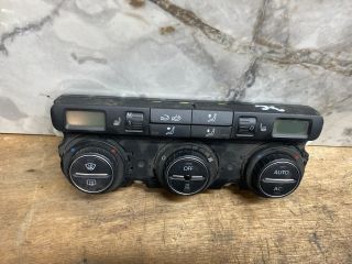 bontott VW GOLF V Fűtéskapcsoló (digit klímás)