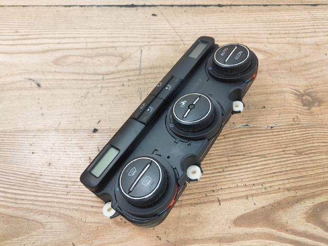 bontott VW GOLF V Fűtéskapcsoló (digit klímás)