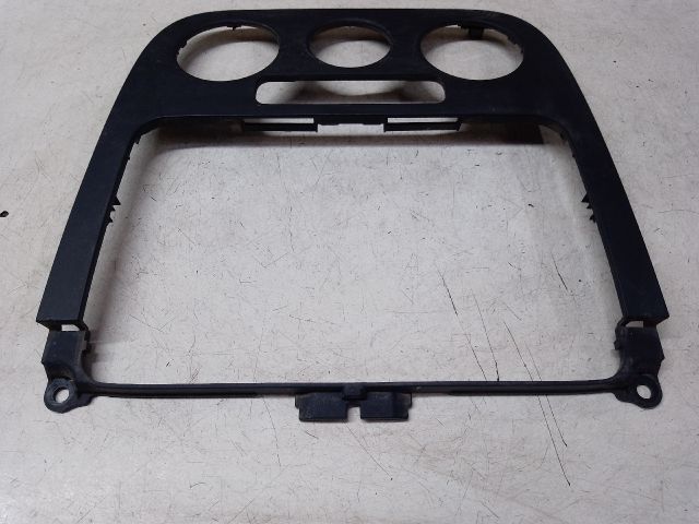 bontott VW GOLF V Fűtéskapcsoló Keret