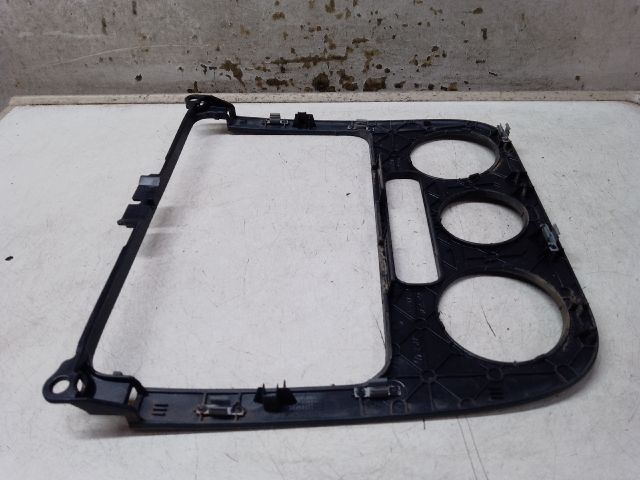 bontott VW GOLF V Fűtéskapcsoló Keret