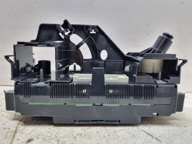 bontott VW GOLF V Fűtéskapcsoló (manuális klímás)