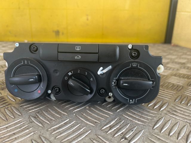 bontott VW GOLF V Fűtéskapcsoló (manuális klímás)