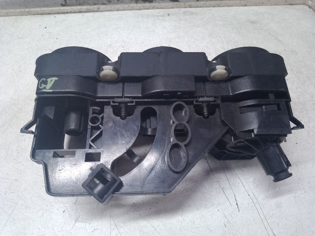 bontott VW GOLF V Fűtéskapcsoló (manuális klímás)