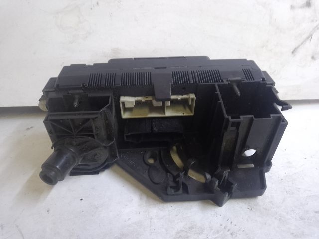 bontott VW GOLF V Fűtéskapcsoló (manuális klímás)