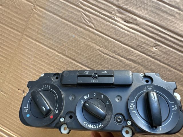 bontott VW GOLF V Fűtéskapcsoló (manuális klímás)