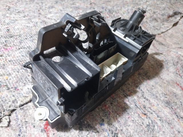 bontott VW GOLF V Fűtéskapcsoló (manuális klímás)