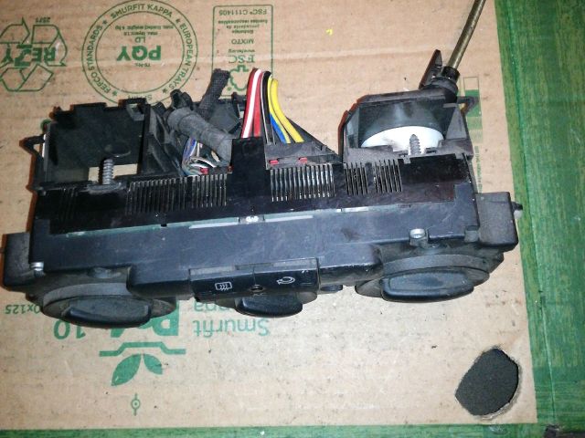 bontott VW GOLF V Fűtéskapcsoló