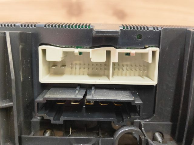 bontott VW GOLF V Fűtéskapcsoló