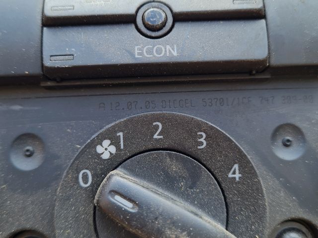 bontott VW GOLF V Fűtéskapcsoló