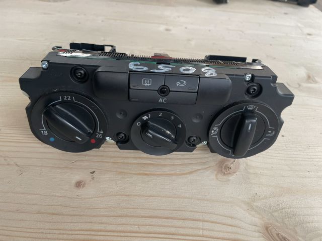 bontott VW GOLF V Fűtéskapcsoló