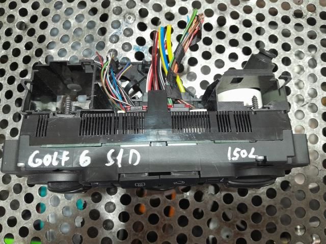 bontott VW GOLF V Fűtéskapcsoló