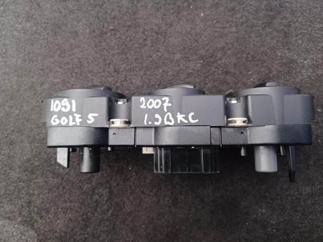 bontott VW GOLF V Fűtéskapcsoló