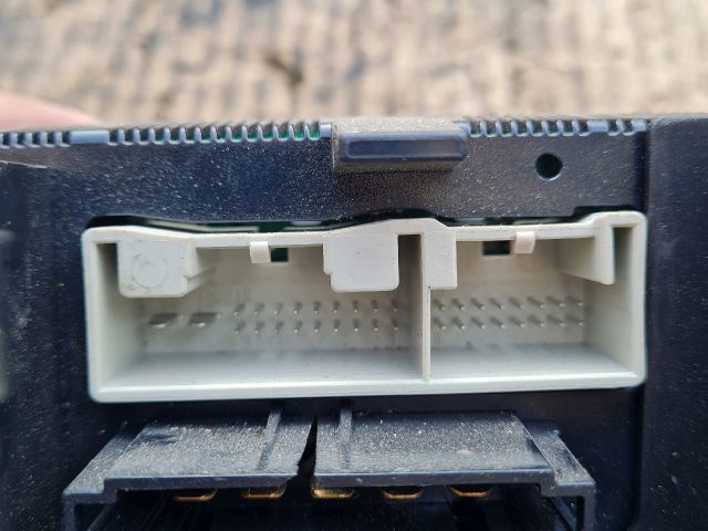 bontott VW GOLF V Fűtéskapcsoló