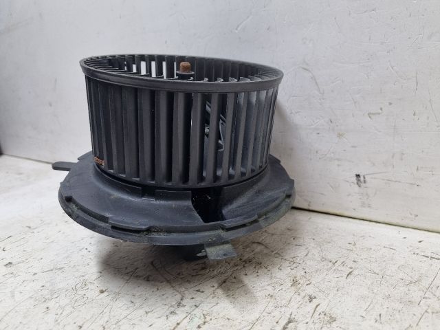 bontott VW GOLF V Fűtőmotor (Klímás)