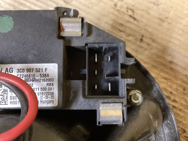 bontott VW GOLF V Fűtőmotor (Klímás)