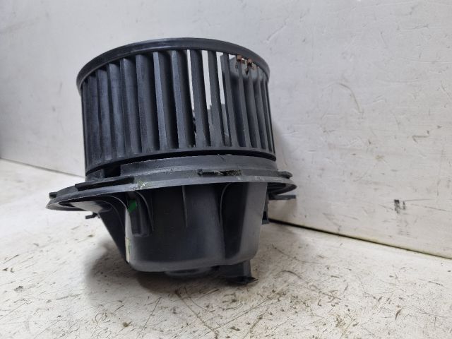 bontott VW GOLF V Fűtőmotor (Klímás)