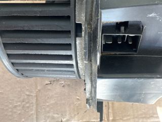 bontott VW GOLF V Fűtőmotor (Klímás)