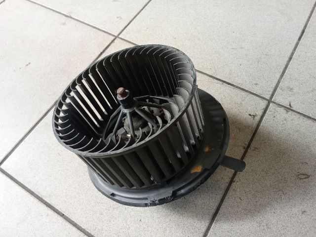 bontott VW GOLF V Fűtőmotor (Klímás)