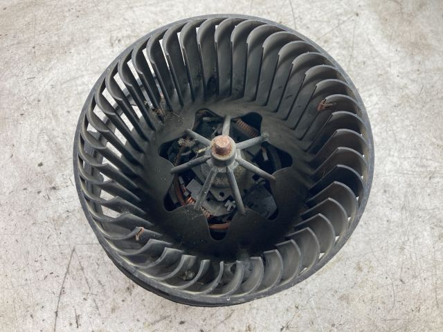 bontott VW GOLF V Fűtőmotor (Klímás)