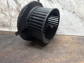 bontott VW GOLF V Fűtőmotor (Klímás)