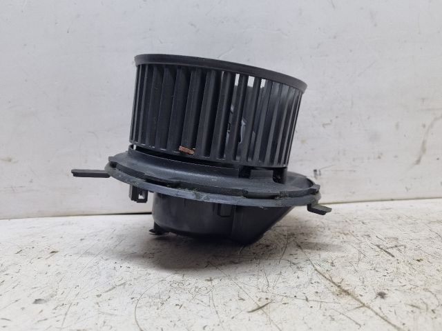 bontott VW GOLF V Fűtőmotor (Klímás)