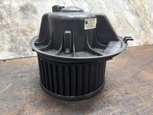 bontott VW GOLF V Fűtőmotor (Klímás)