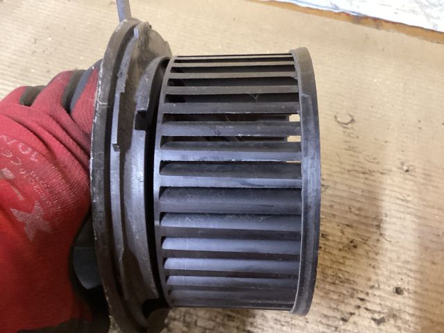 bontott VW GOLF V Fűtőmotor (Klímás)