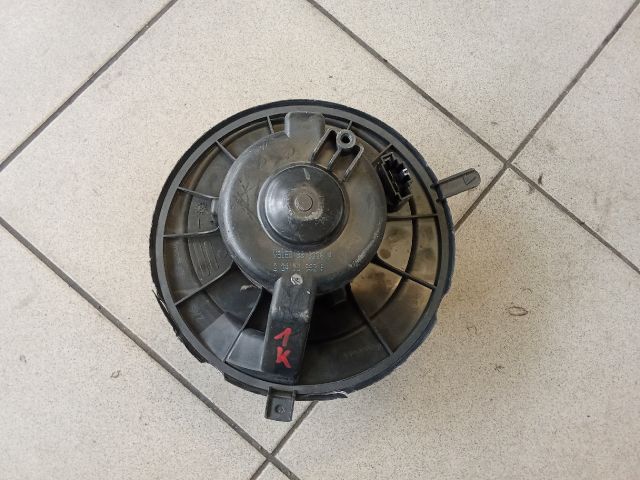 bontott VW GOLF V Fűtőmotor (Nem klímás)