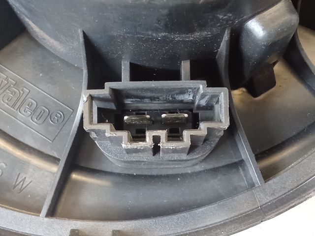 bontott VW GOLF V Fűtőmotor (Nem klímás)