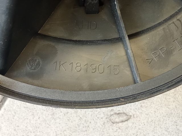 bontott VW GOLF V Fűtőmotor (Nem klímás)