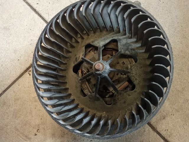 bontott VW GOLF V Fűtőmotor (Nem klímás)