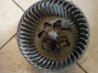 bontott VW GOLF V Fűtőmotor (Nem klímás)