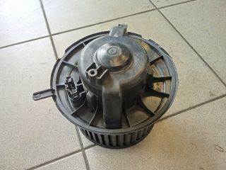 bontott VW GOLF V Fűtőmotor (Nem klímás)