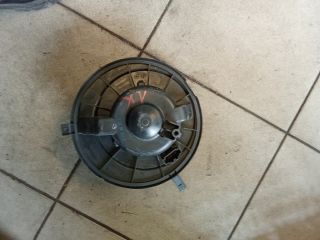 bontott VW GOLF V Fűtőmotor (Nem klímás)