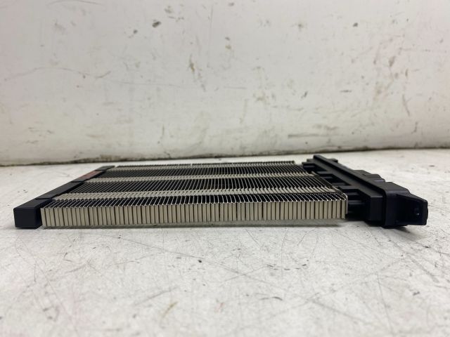 bontott VW GOLF V Fűtőradiátor (Elektromos)