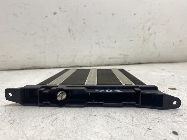 bontott VW GOLF V Fűtőradiátor (Elektromos)